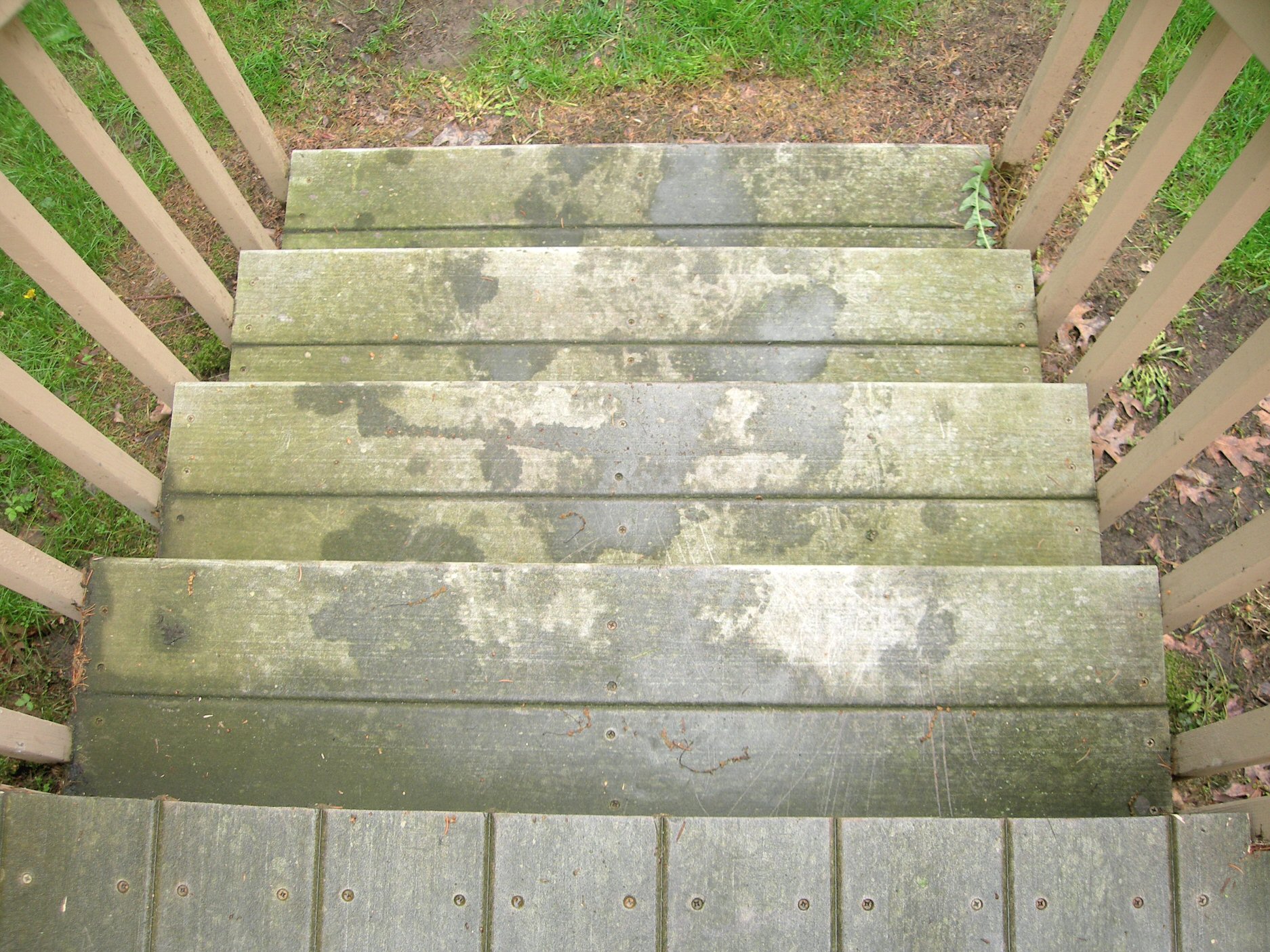 Composite Deck Cleaning DeckAidPro